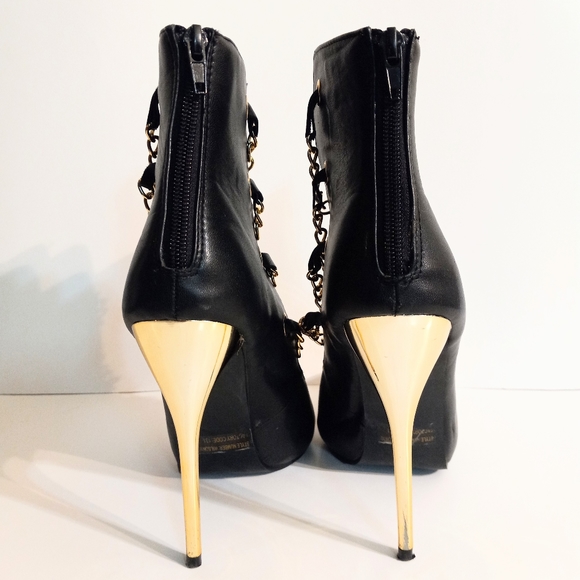 Wild Rose Black & Gold Faux Leather Stilettos Size 8 - Picture 9 of 10